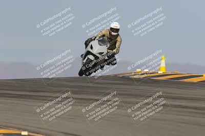 media/Sep-30-2023-SoCal Trackdays (Sat) [[636657bffb]]/Turns 9 and 10 (1010am)/